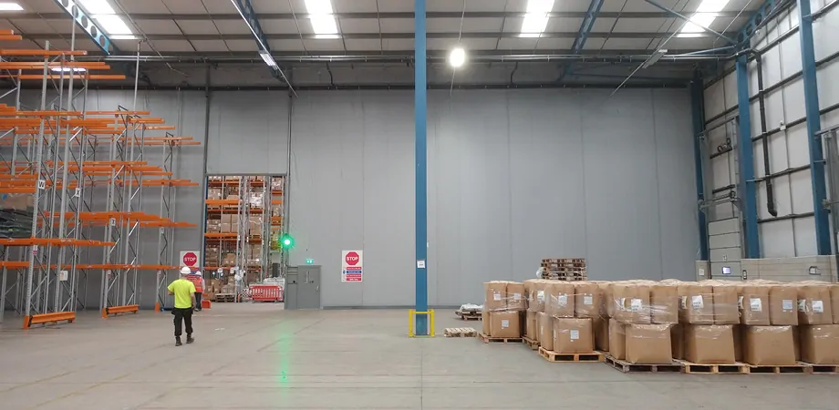 Flexiwall industrial partitioning fitted floor-to-ceiling in large warehouse